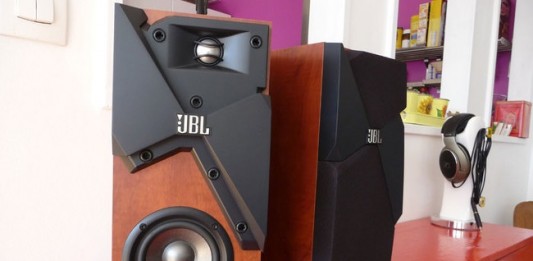 loa JBL-Studio130