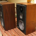 1. loa jbl L110