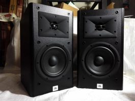 Loa JBL Arena 130 anh dai dien