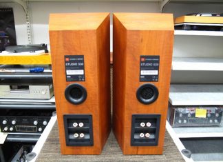 mat sau Loa JBL STUDIO 530 black