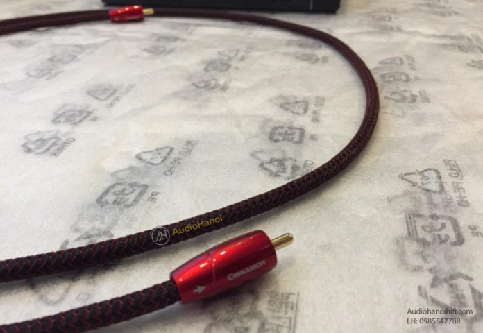 Day tin hieu Coaxial AudioQuest Cinnamon chuan