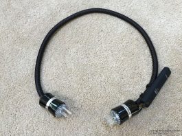 Day nguon AudioQuest NRG-1000 chuan