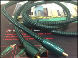 Day loa cuon AudioQuest Chicago chuan