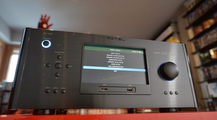 Pre ampli Rotel RSP-1582 nằm trong top thiết bị audio hi-fi đáng sở hữu Pre ampli Rotel RSP-1582 chuan