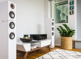 Cùng trải nghiệm âm thanh chân thực từ loa Jamo S 809, giá hấp dẫn Loa Jamo S 809 chat