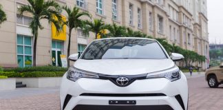 Xe Toyota C-HR chuan