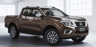 Xe Nissan Navara VL chuan