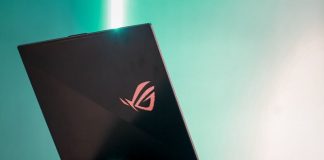 May tinh Asus ROG Zephyrus S chuan