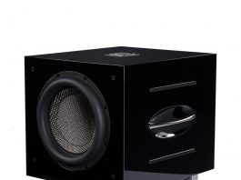 Âm trầm nghe đã tai hơn với việc trang bị mẫu loa REL Carbon Special REL Carbon Special