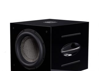Âm trầm nghe đã tai hơn với việc trang bị mẫu loa REL Carbon Special REL Carbon Special