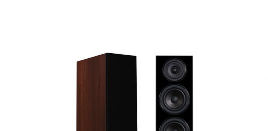 Loa Wharfedale Diamond 12.3 tinh tế trong mọi màn tái tạo âm thanh Wharfedale Diamond 123