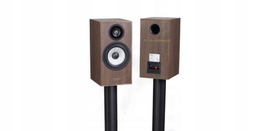 Pylon Audio thành công với dòng loa Pearl Line giá bình dân