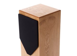 Loa MJ Acoustics Reference 210 tái tạo dải trầm chính xác với sự hài hoà