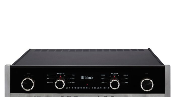 Pre ampli McIntosh C22 – Di sản âm thanh vượt thời gian